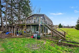 11488 S Duck Creek Road, Salem, OH 44460
