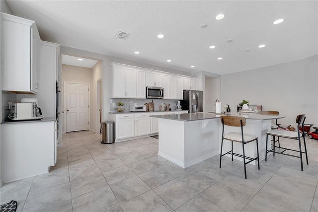 3844 CABO ROJO DRIVE, St Cloud, FL 34772