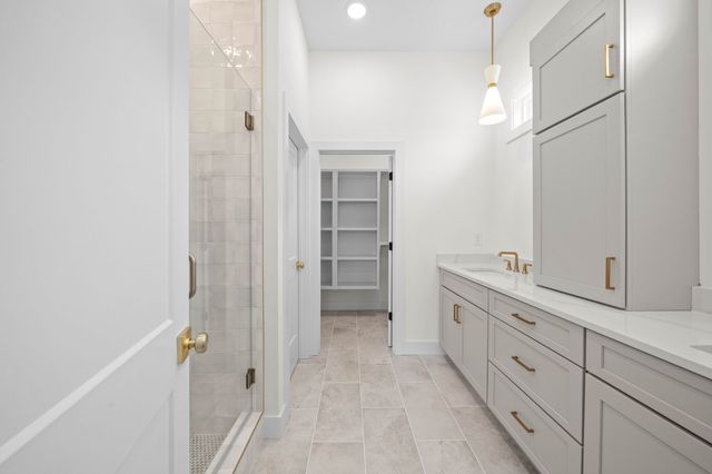 3 Pace Rd, Clarksville, TN 37043