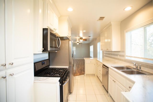 4 Terrace Drive, Little Rock, AR 72202