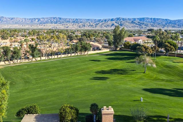 41022 Woodhaven Drive E, Palm Desert, CA 92211