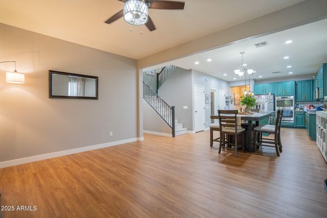 15686 W MCKINLEY Street, Goodyear, AZ 85338