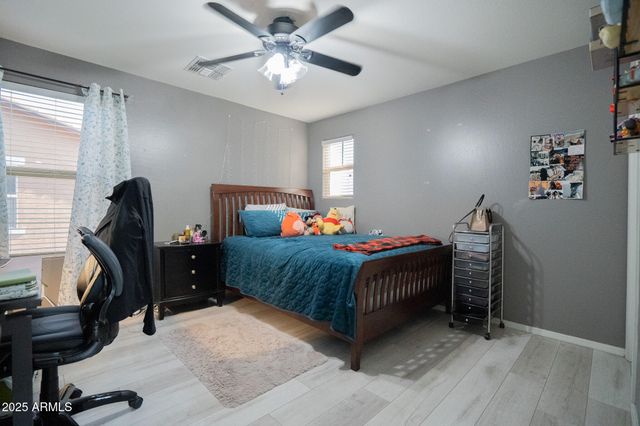 15686 W MCKINLEY Street, Goodyear, AZ 85338