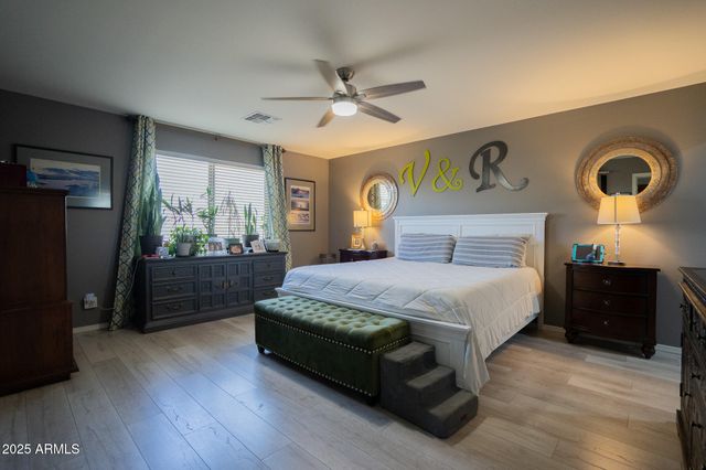 15686 W MCKINLEY Street, Goodyear, AZ 85338