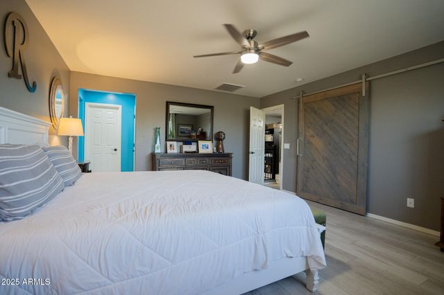 15686 W MCKINLEY Street, Goodyear, AZ 85338