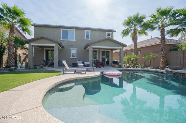 15686 W MCKINLEY Street, Goodyear, AZ 85338