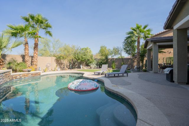 15686 W MCKINLEY Street, Goodyear, AZ 85338