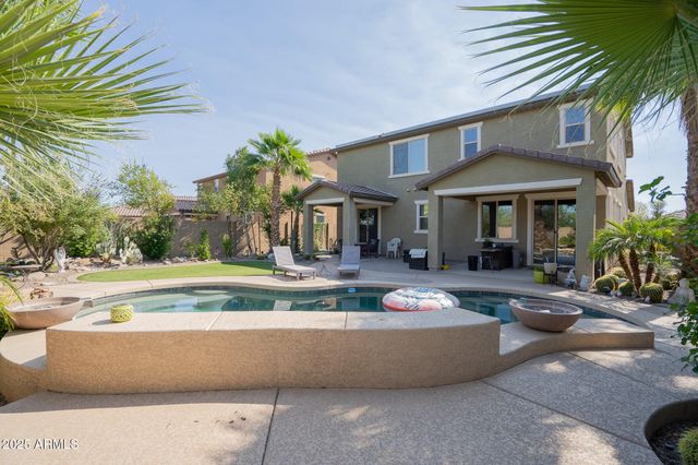 15686 W MCKINLEY Street, Goodyear, AZ 85338