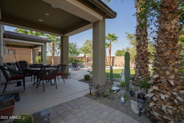 15686 W MCKINLEY Street, Goodyear, AZ 85338