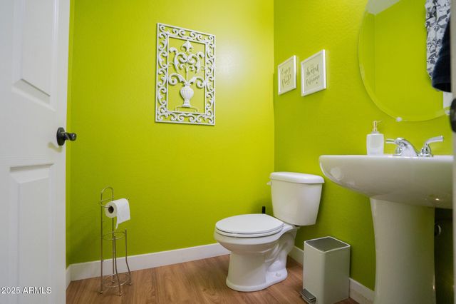 15686 W MCKINLEY Street, Goodyear, AZ 85338