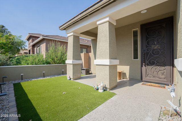 15686 W MCKINLEY Street, Goodyear, AZ 85338