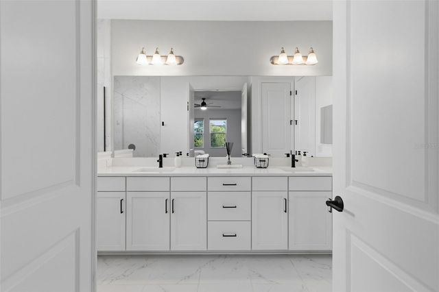 19912 BRIDGETOWN LOOP, Venice, FL 34293