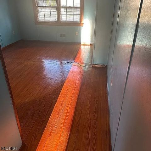 336 Lake Shore Dr, Parsippany-troy Hills Twp., NJ 07034