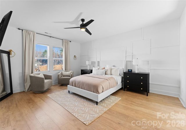 651 Tennyson Drive, Charlotte, NC 28208