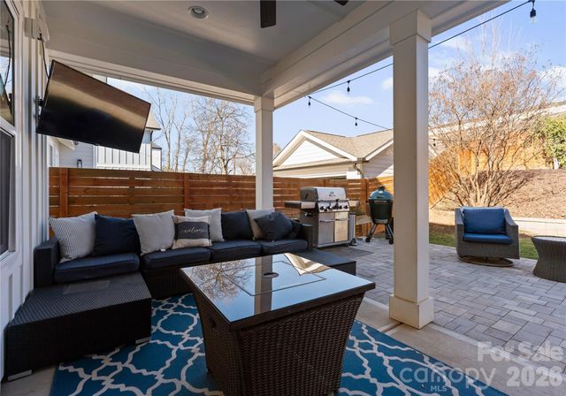 651 Tennyson Drive, Charlotte, NC 28208