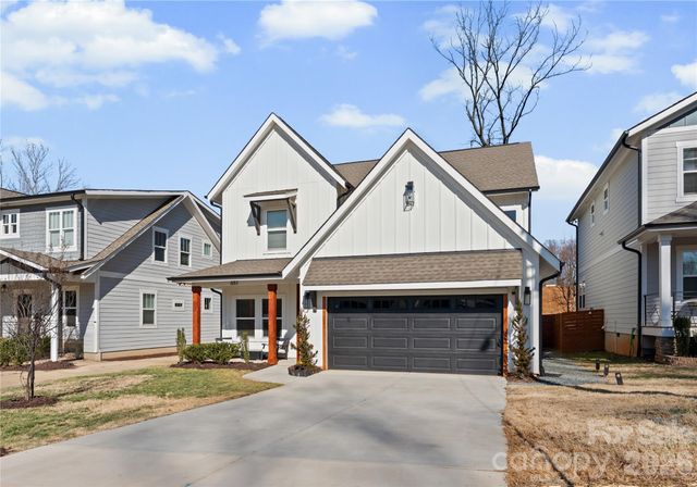 651 Tennyson Drive, Charlotte, NC 28208