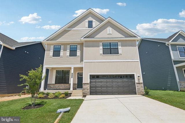 672 HOOT OWL LN, La Plata, MD 20646