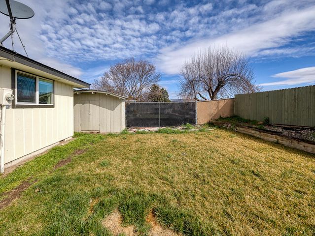 5481 Gatewood Drive, Klamath Falls, OR 97603
