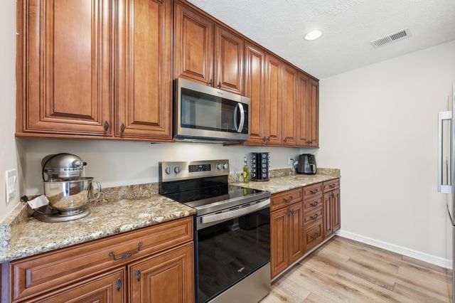 3 Niblick Ct., Carolina Shores, SC 28467