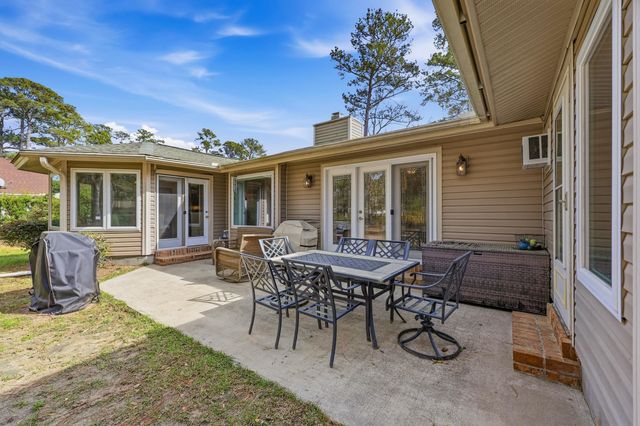 3 Niblick Ct., Carolina Shores, SC 28467