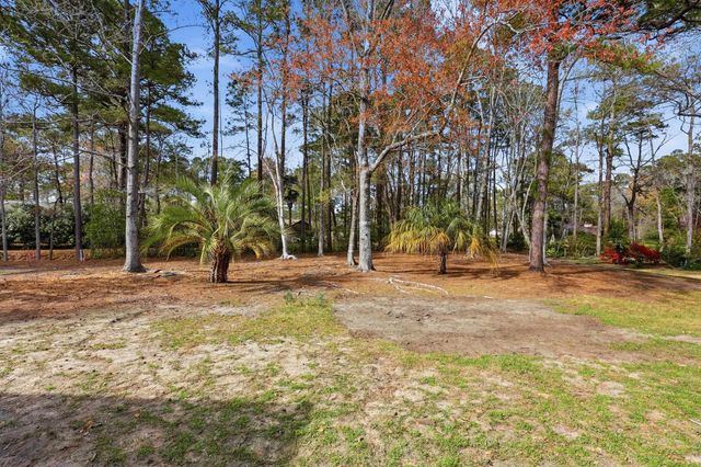 3 Niblick Ct., Carolina Shores, SC 28467