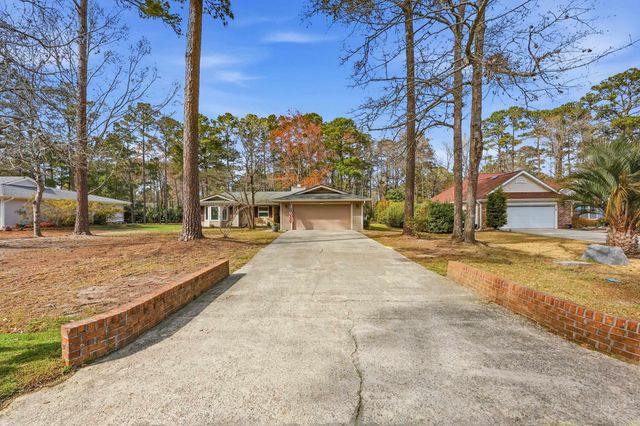 3 Niblick Ct., Carolina Shores, SC 28467