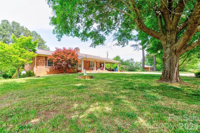 130 Old Belwood Road, Lawndale, NC 28090