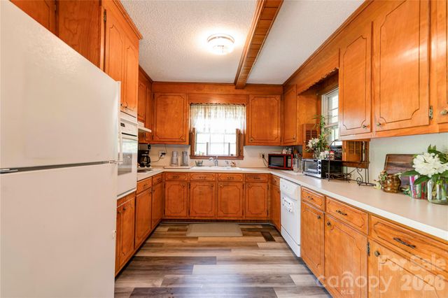 130 Old Belwood Road, Lawndale, NC 28090