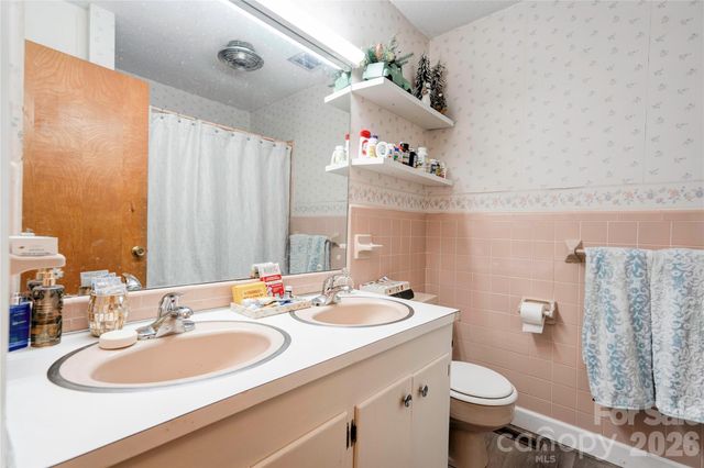 130 Old Belwood Road, Lawndale, NC 28090