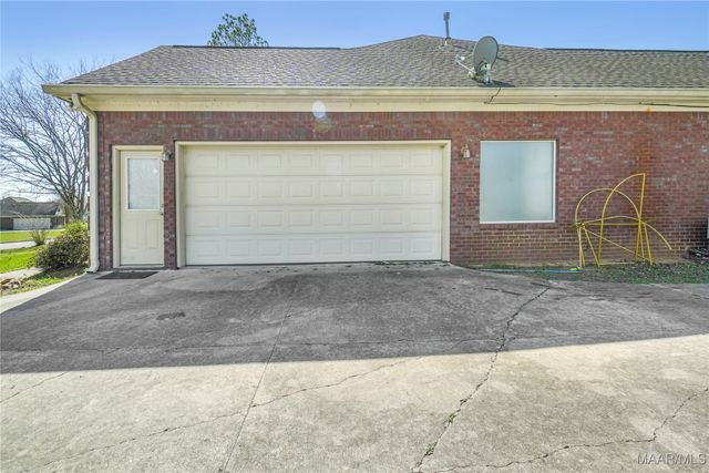 7148 Rough Road, Montgomery, AL 36116