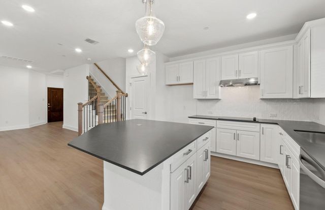 1955 Settlers Glen DR 4402, Round Rock, TX 78665