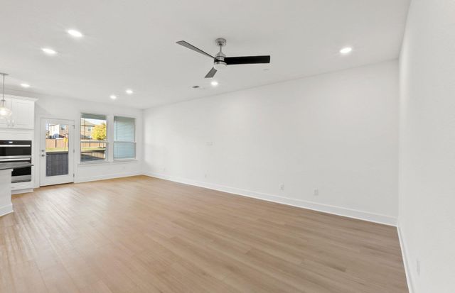 1955 Settlers Glen DR 4402, Round Rock, TX 78665