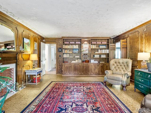 335 N Powder Mill Road, Belleville, IL 62223
