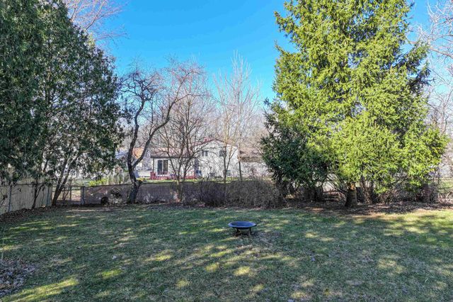 11160 Riverview Drive, Grand Blanc, MI 48439