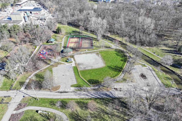 11160 Riverview Drive, Grand Blanc, MI 48439