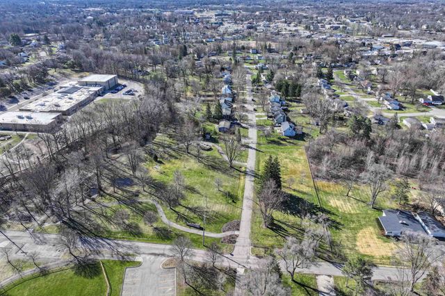 11160 Riverview Drive, Grand Blanc, MI 48439