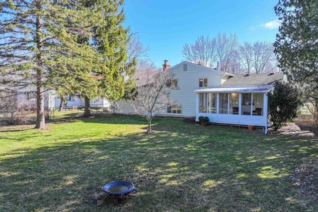 11160 Riverview Drive, Grand Blanc, MI 48439