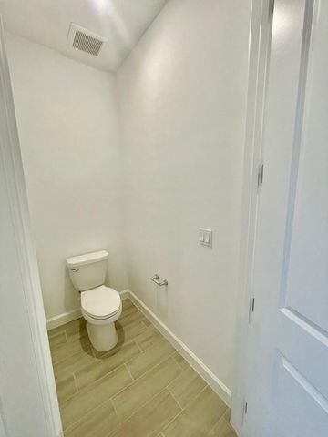 5623 Divine Drive, Delray Beach, FL 33484