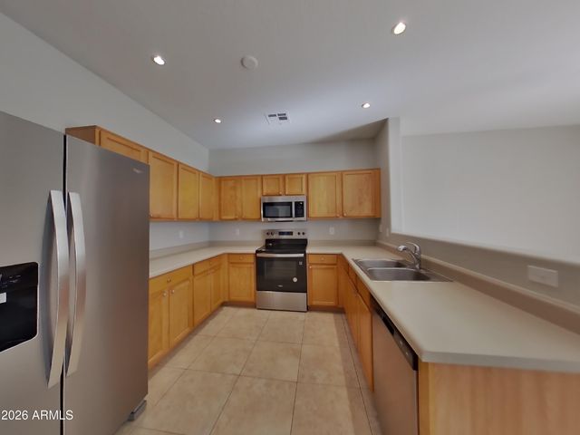 2097 E PASO FINO Drive, San Tan Valley, AZ 85140