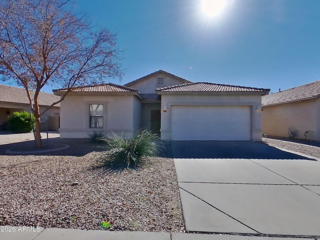 2097 E PASO FINO Drive, San Tan Valley, AZ 85140