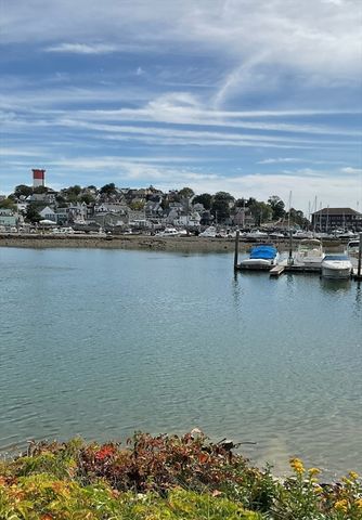 142 Pleasant Street 12, Winthrop, MA 02152