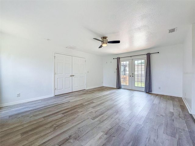 1926 MEADOWRIDGE DRIVE, Valrico, FL 33596