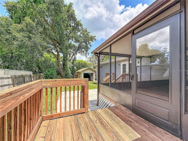 1926 MEADOWRIDGE DRIVE, Valrico, FL 33596