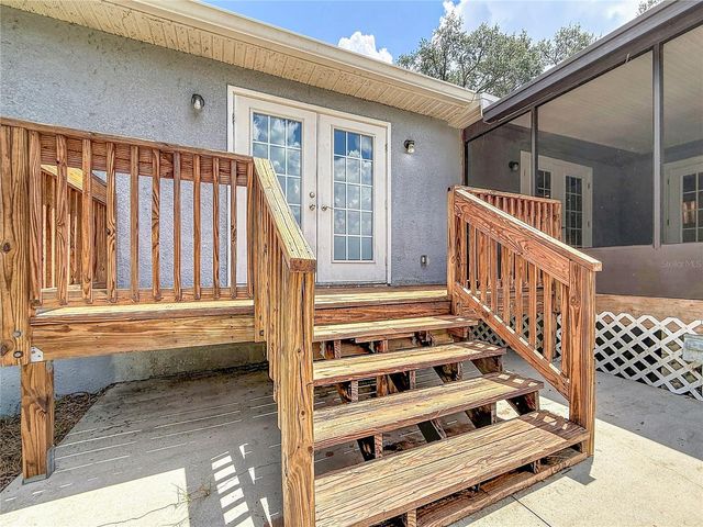 1926 MEADOWRIDGE DRIVE, Valrico, FL 33596