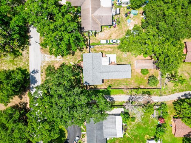 1926 MEADOWRIDGE DRIVE, Valrico, FL 33596