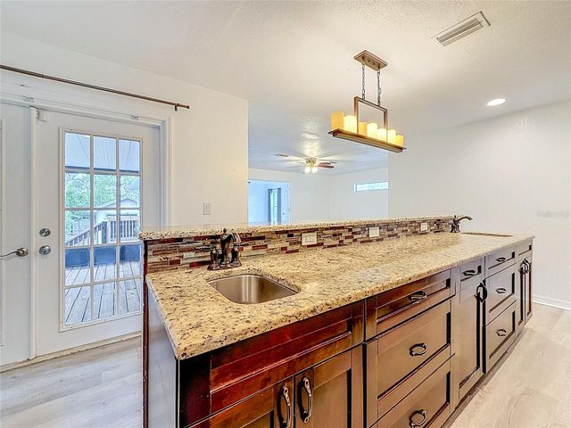 1926 MEADOWRIDGE DRIVE, Valrico, FL 33596