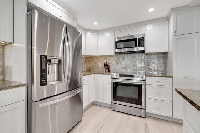 3450 S Ocean Boulevard 806, Highland Beach, FL 33487