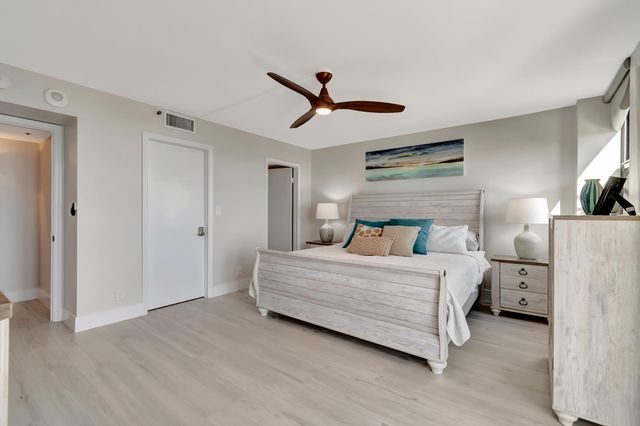 3450 S Ocean Boulevard 806, Highland Beach, FL 33487