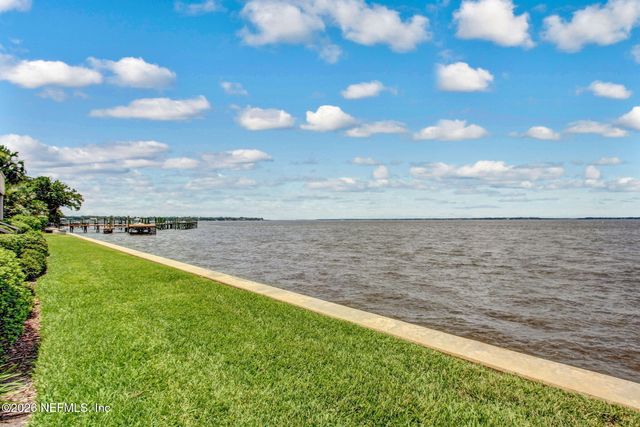 834 CEDAR Street 834, Jacksonville, FL 32207