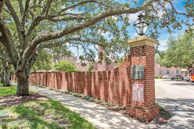 834 CEDAR Street 834, Jacksonville, FL 32207